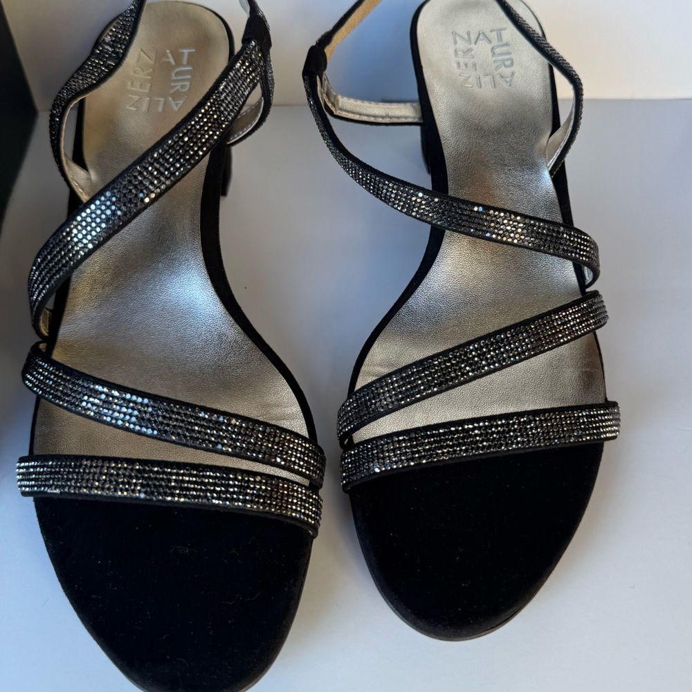 Naturalizer Vanessa Strappy Sandals Black. Sz. W 9.5. NIB